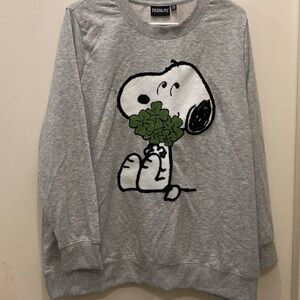 Peanuts Snoopy Gray Pullover with Clovers